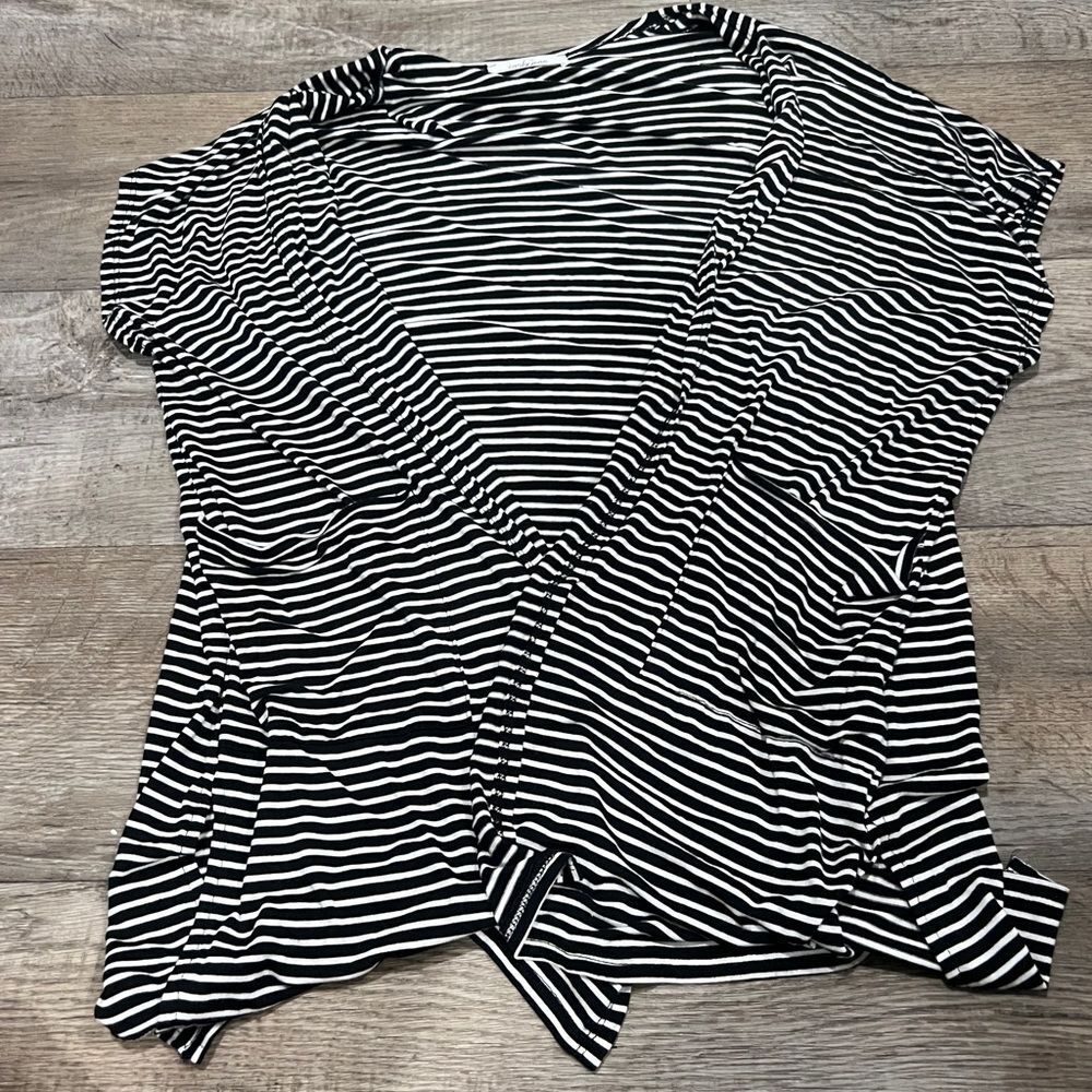 Carlyโjean s/m short sleeve striped cardiganโ